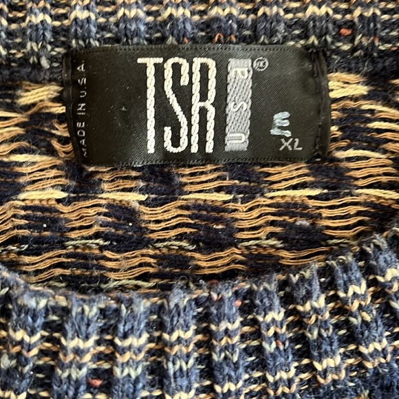 Men’s TRS long sleeve blue multi colored sweater in XL 100% acrylic in good/exce - Picture 2 of 5